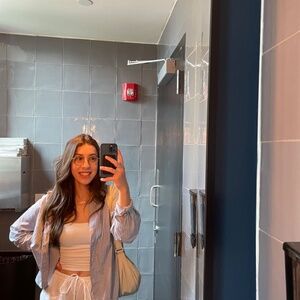 Meet your Posher, Gabrielle